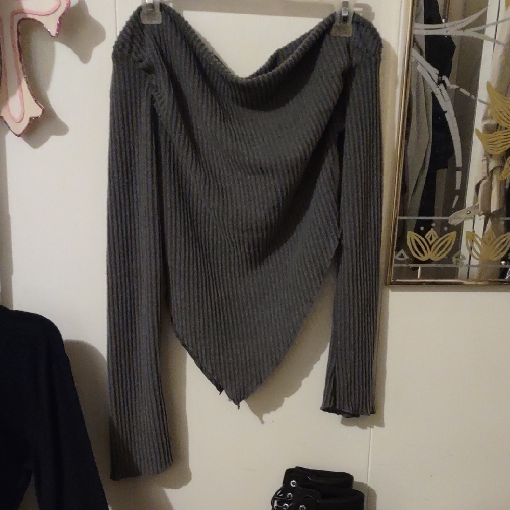Source Unknown Off-The-Shoulder Gray Sweater - image 1